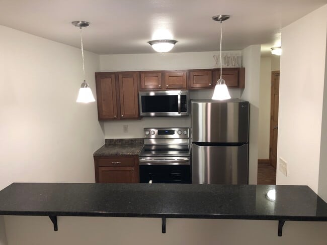 Mapleview Apartments in Hartland, WI - Foto de edificio - Building Photo