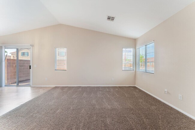4607 Victoria Garden Ave in North Las Vegas, NV - Building Photo - Building Photo