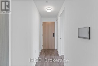 575-2575 Bloor St E in Toronto, ON - Building Photo - Building Photo