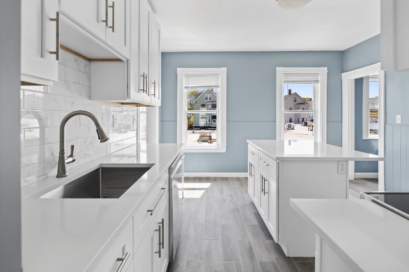 10 Morris St in Everett, MA - Building Photo