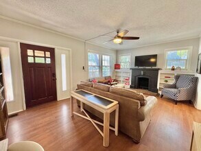 2702 23rd St in Lubbock, TX - Foto de edificio - Building Photo