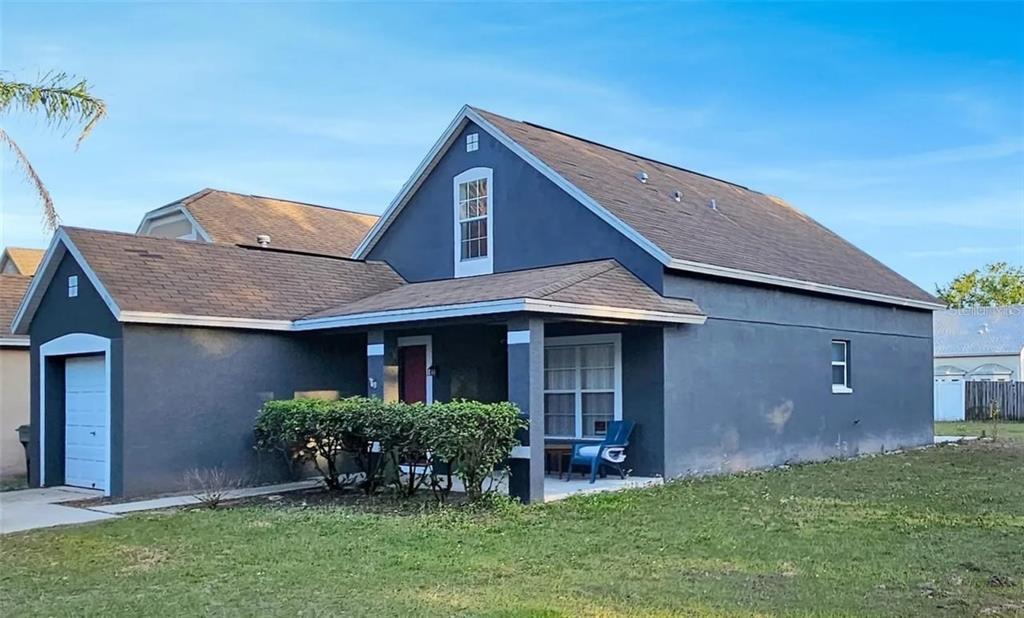 11116 Lake Tahoe Dr in Riverview, FL - Building Photo