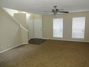 1725 Jerusalem Dr in Round Rock, TX - Building Photo - Building Photo