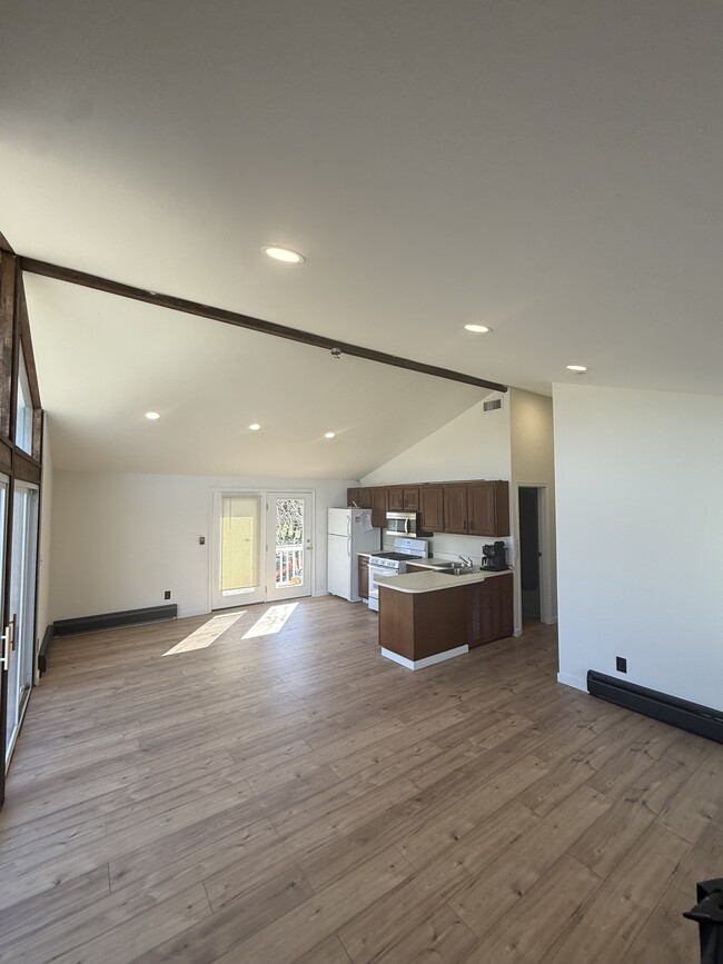 12516 W Torquay Rd, Unit Upstairs in Ocean City, MD - Building Photo - Building Photo