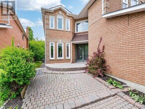 86 Valonia Dr in Brampton, ON - Building Photo - Building Photo