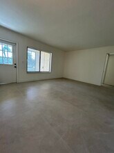 205 Pine HOV Cir in Greenacres, FL - Building Photo - Building Photo