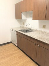 6350 Forward Ave, Unit Unit 25 in Pittsburgh, PA - Foto de edificio - Building Photo