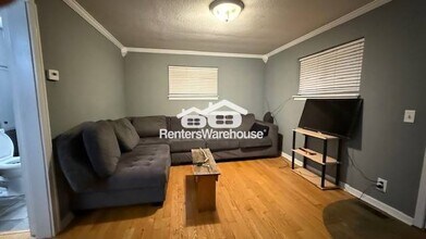 708 10th Ave SE in Forest Lake, MN - Foto de edificio - Building Photo