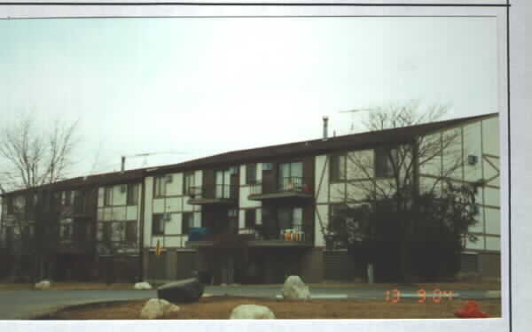 1669 Coach Dr in Naperville, IL - Building Photo - Building Photo