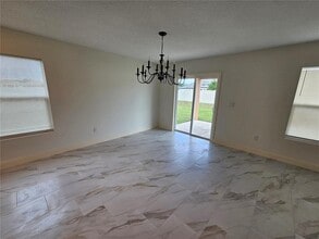 1640 Strathmore Cir in Mount Dora, FL - Building Photo - Building Photo