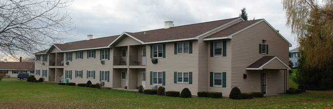 Trackside Homes I in Johnstown, NY - Building Photo - Building Photo