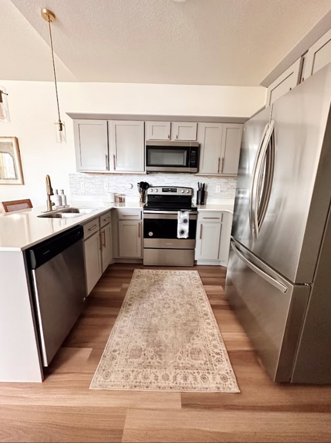 property at 1809 W Terra Vista Ln