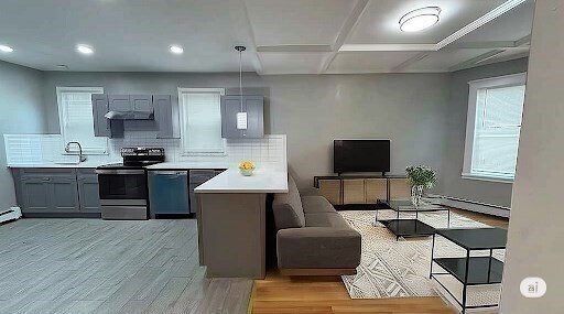 50 Lithgow St in Boston, MA - Building Photo - Building Photo