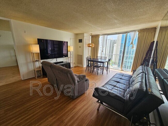 property at 1925 Kalakaua Ave