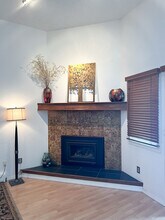 4714 Mills Dr in Anchorage, AK - Building Photo - Building Photo
