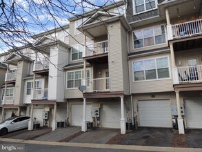 12830 Rexmore Dr in Germantown, MD - Building Photo - Building Photo
