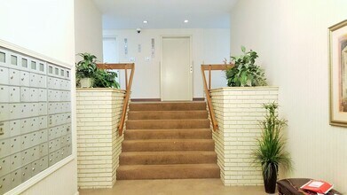 34 Padanaram Ave in Danbury, CT - Building Photo - Building Photo
