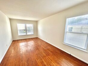 2459 Torrance Blvd, Unit 3 in Torrance, CA - Building Photo - Building Photo