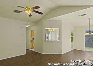 9731 Charline Ln in San Antonio, TX - Building Photo - Building Photo