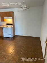 305 E Asher Ct in Rogers, AR - Building Photo - Building Photo