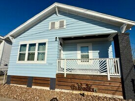 2312 37th St in Galveston, TX - Building Photo