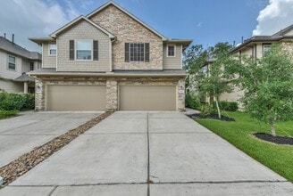 16131 Beachside Pl in Crosby, TX - Building Photo - Building Photo