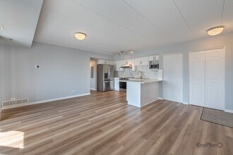 7316 40th St in Lyons, IL - Building Photo - Building Photo