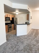 1450 Idlewild Dr, Unit 1126 in Reno, NV - Foto de edificio - Building Photo