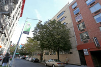 Mulberry North in New York, NY - Foto de edificio - Building Photo