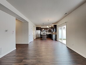 8720 Hemingway Dr in Indianapolis, IN - Building Photo - Building Photo