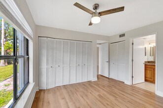 1560 Windorah Way, Unit Windorah Way B in West Palm Beach, FL - Building Photo - Building Photo