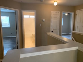 11911 Dudleston in San Antonio, TX - Foto de edificio - Building Photo