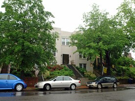 610 3rd St SE Apartments