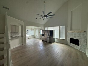 10410 Sanibel Falls Ct in Houston, TX - Building Photo - Building Photo