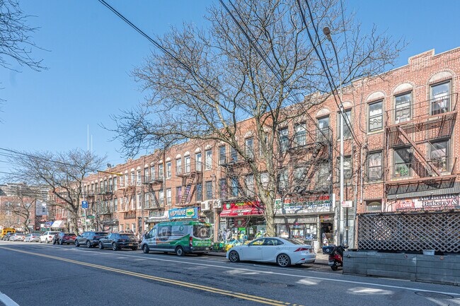 273 Neptune Ave in Brooklyn, NY - Building Photo - Building Photo