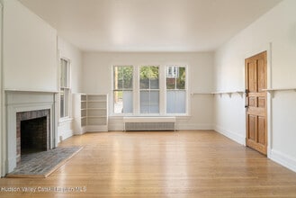 267 Main St in Catskill, NY - Building Photo - Building Photo