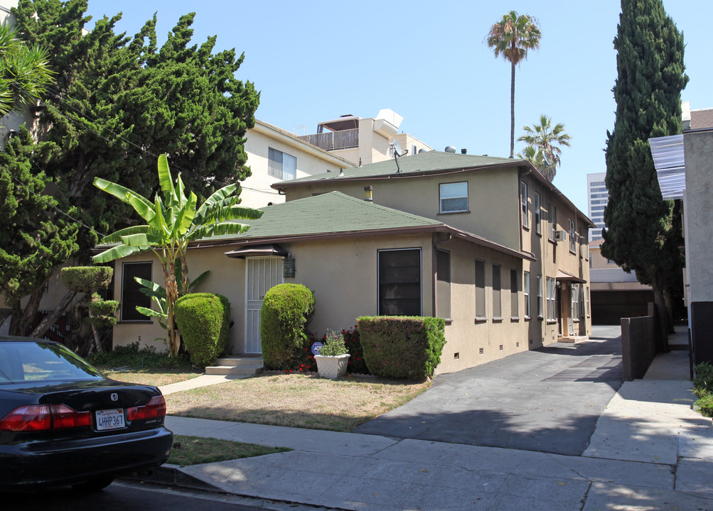 1720-1724 Purdue Ave in Los Angeles, CA - Building Photo