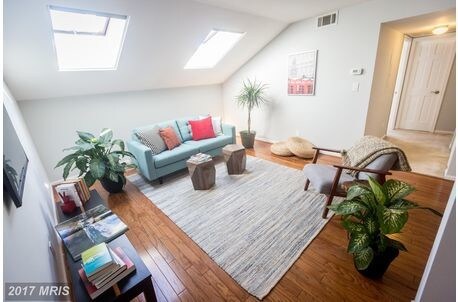 1930 New Hampshire Ave NW, Unit 53 in Washington, DC - Foto de edificio - Building Photo