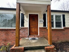 4239 Norcross Rd in Chattanooga, TN - Building Photo