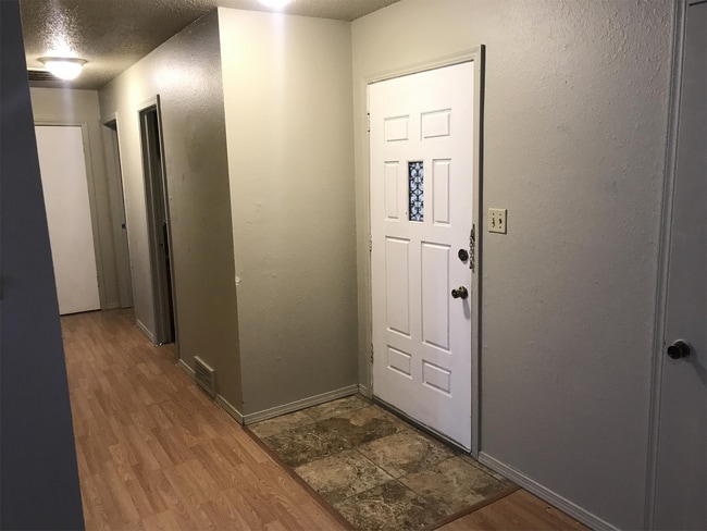 property at 125 SW 15th St