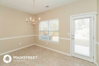 2413 Hackamore Dr in Atlanta, GA - Building Photo - Building Photo