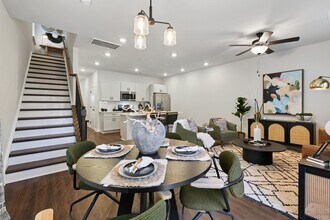 Kelly Ridge Townhomes in Charlotte, NC - Foto de edificio - Building Photo