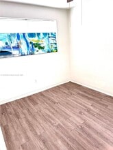 8761 NW 12th St in Pembroke Pines, FL - Building Photo - Building Photo