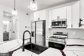 2054 N 2nd St in Philadelphia, PA - Building Photo