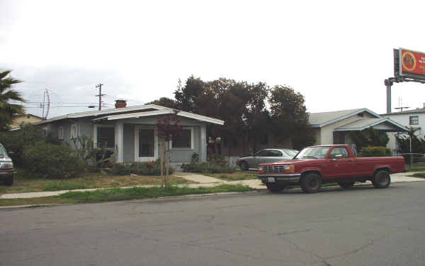 4719-4723 Kansas St in San Diego, CA - Foto de edificio - Building Photo