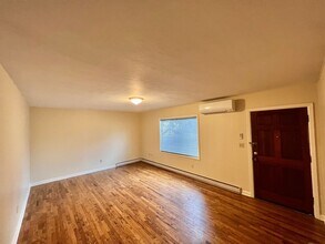 931 SW Black Butte Blvd-Unit -b935 in Redmond, OR - Building Photo - Building Photo
