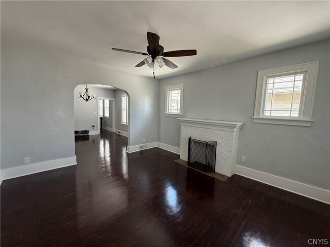 1642 Taylor Ave in Utica, NY - Building Photo - Building Photo