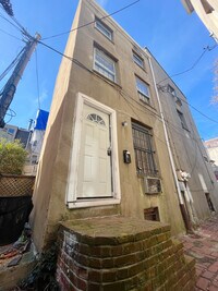 250 Fulton St photo'
