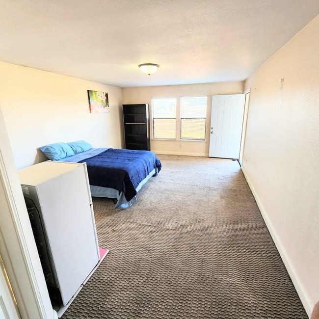 5611 Aberdeen Dr in Richardson, TX - Building Photo - Building Photo