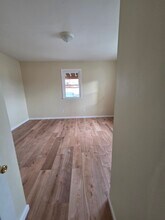 141 Jackson Ave in Woodland Park, NJ - Foto de edificio - Building Photo